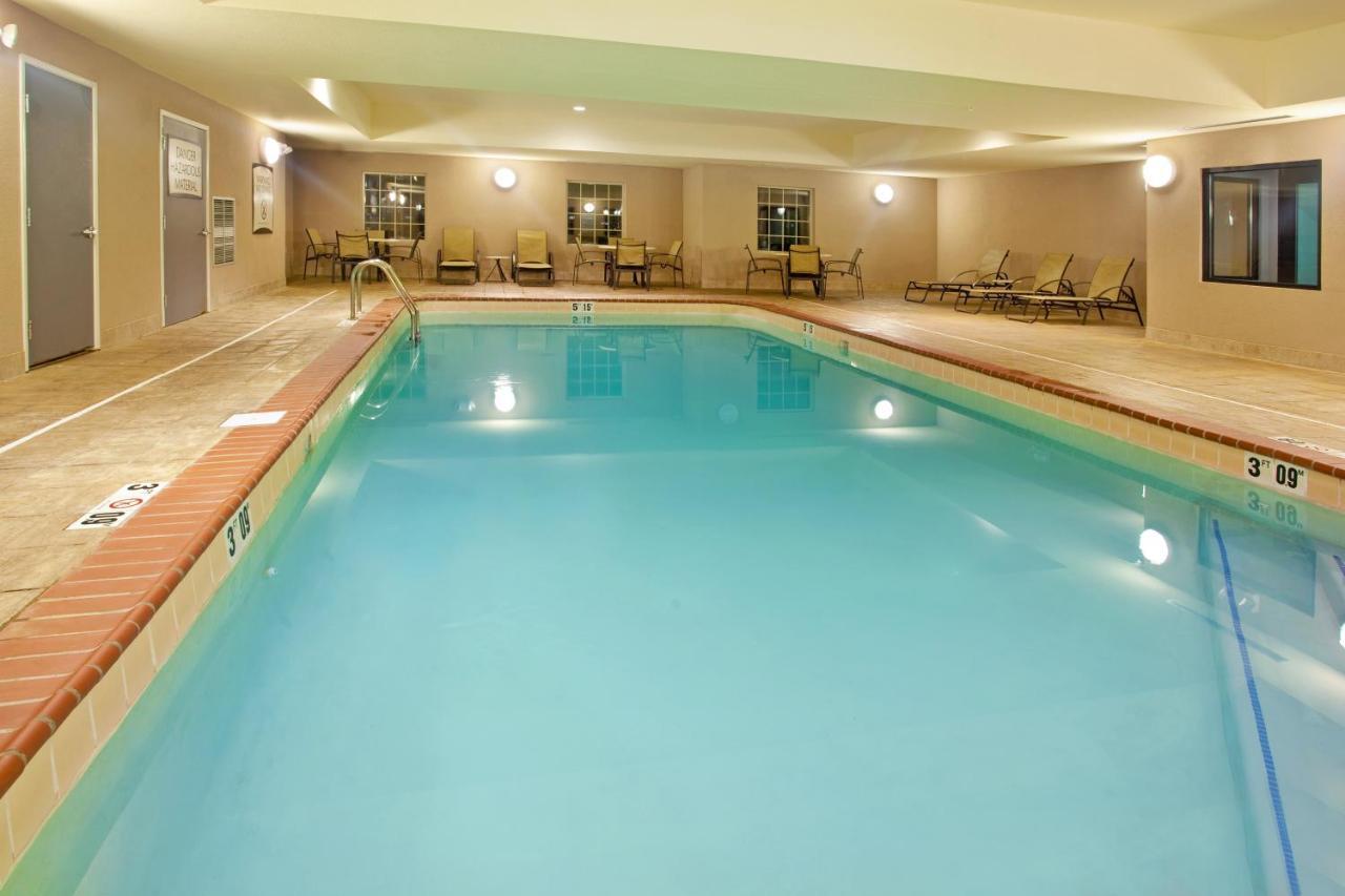 Staybridge Suites Elkhart North By Ihg מראה חיצוני תמונה